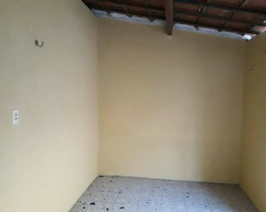 Quitinetes Quarto com aluguel por R$320 /mês