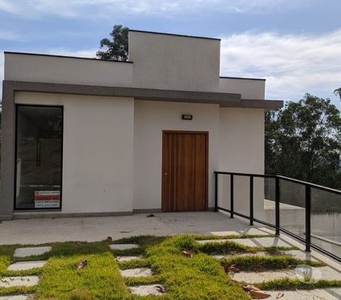 Vende-se Casa com 3 quartos e 1 suíte - Santana de Parnaíba