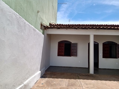 Vendo casa no Riacho Fundo I - Brasília - DF