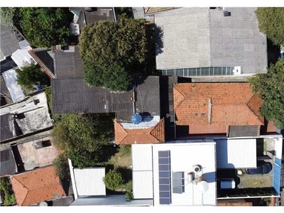 4 dormitórios, 2 suíte, 4 banheiro, 4 vagas na garagem