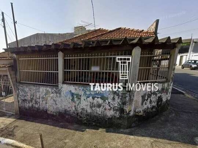 Casa Padrão Casa Padrão, 142 mt², à venda por R$ 640.000 no Cerâmica - São Caetano do Sul