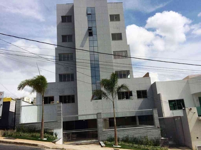 Apartamento com 3 quartos à venda no bairro Cabral, 115m²