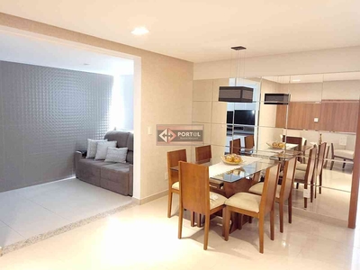 Apartamento com 3 quartos à venda no bairro Planalto, 163m²