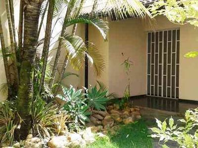 Casa com 4 quartos à venda no bairro Palmares, 247m²