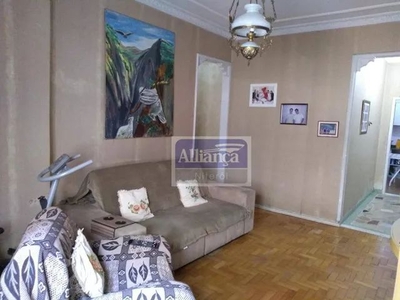 Amplo Apartamento 2 quartos com 1 vaga coberta no Centro de Niterói. Localização perfeita!
