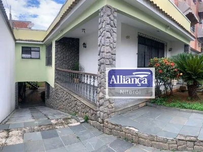 Casa à venda, 200 m² por R$ 680.000,00 - Brasilândia - São Gonçalo/RJ