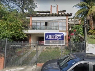 Casa com 3 dormitórios à venda, 367 m² por R$ 699.000,00 - Vital Brasil - Niterói/RJ