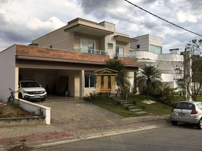 Casa com 3 quartos à venda, 262 m² por R$ 2.200.000 - Locacao por R$ 12.000/ m - Condomíni