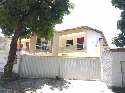 Casa com 4 dormitórios à venda, 600 m² por R$ 1.000.000,00 - São Francisco - Niterói/RJ