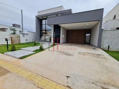 Casa em condomínio com 3 quartos - Bairro Jardins Porto em Senador Canedo