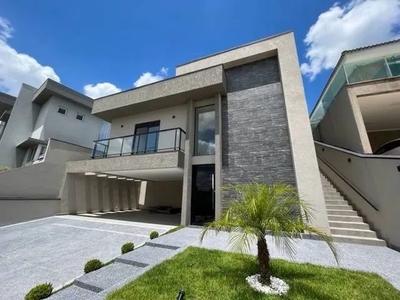 Casa para venda por R$ 1.700.000,00 em Suru, Santana de Parnaíba-SP