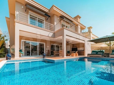 Casa para venda por R$ 6.500.000,00 ou locação por R$ 55.000,00/mês em Alphaville, Barueri