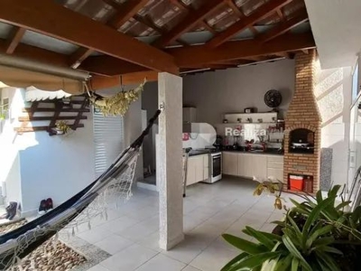 Venda | Casa com 300 m², 3 dormitório(s), 4 vaga(s). Residencial Ouroville, Taubaté