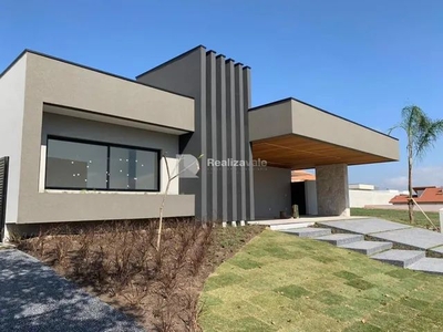 Venda | Casa com 600 m², 4 dormitório(s), 2 vaga(s). Urbanova, São José dos Campos