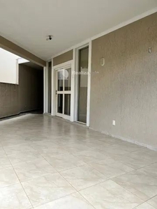 Venda | Sobrado com 250 m², 3 dormitório(s), 2 vaga(s). Loteamento Urbanova II, São José d