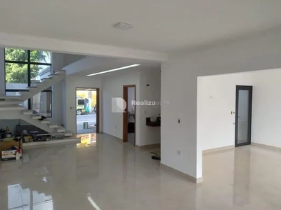 Venda | Sobrado com 250 m², 3 dormitório(s), 2 vaga(s). Loteamento Villa Branca, Jacareí