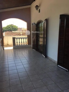 Venda | Sobrado com 280 m², 4 dormitório(s), 3 vaga(s). Santana, São José dos Campos