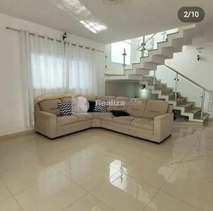 Venda | Sobrado com 300 m², 4 dormitório(s), 2 vaga(s). Bairro Do Grama, Caçapava