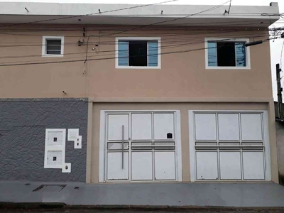 Casa com 3 quartos à venda no bairro Vila Cintra, 150m²