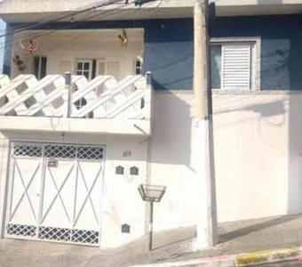 Casa com 5 quartos à venda no bairro Guaianazes, 125m²