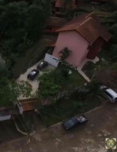 Casa com 5 quartos à venda no bairro Parque Petrópolis, 292m²