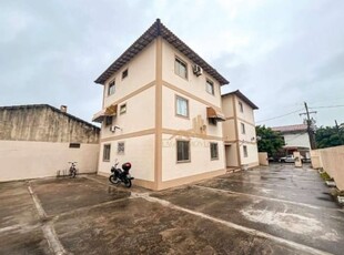 Apartamento com 2 dormitórios para alugar, 65 m² por r$ 2.000,00/mês - centro - são pedro da aldeia/rj