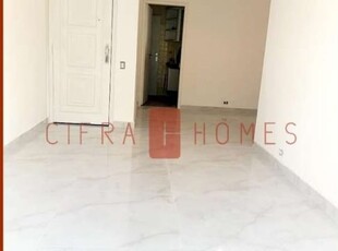 Apartamento para locação, impecável, com 110 m², charmosa varanda, 3 dormitórios (sendo 1 suíte), 1