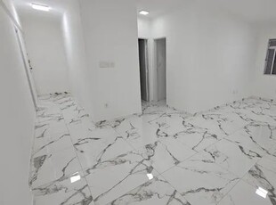 Apartamento para venda possui 77 metros quadrados com 1 quarto em Pompéia - Santos - SP