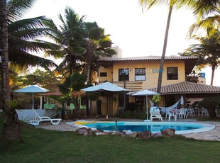 Casa aconchegante com piscina na beira da praia