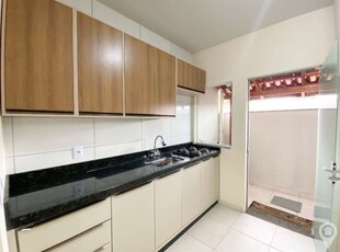 Casa com 2 quartos para alugar na rua tamoios, 38, salto do norte, blumenau por r$ 1.799