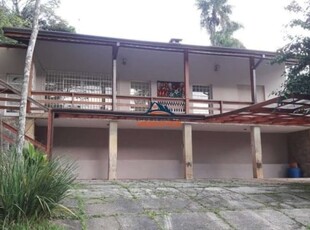 Casa com 3 quartos à venda na avenida áustria, 255, jardim santa paula, cotia, 120 m2 por r$ 850.000