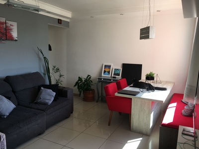 Apartamento à venda em Campo Grande com 74 m², 3 quartos, 1 suíte, 1 vaga