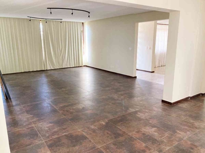 Casa com 5 quartos à venda no bairro Mangabeiras, 375m²