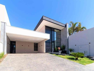 Casa em Condomínio com 4 quartos à venda no bairro Vicente Pires, 320m²