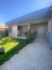 Casa com 3 quartos à venda no bairro Alípio de Melo, 220m²