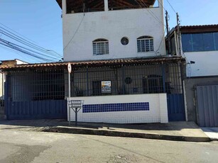 Casa com 3 quartos para alugar no bairro Jk, 90m²