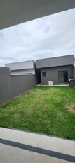 Casa em Jardim Atlântico Leste (Itaipuaçu), Maricá/RJ de 102m² 3 quartos à venda por R$ 589.000,00
