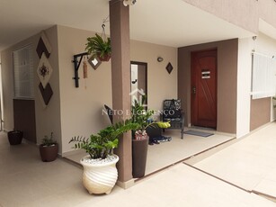 Casa em Jardim Messina, Jundiaí/SP de 160m² 3 quartos à venda por R$ 759.000,00