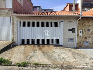 Casa em Jardim Novo Mundo, Várzea Paulista/SP de 130m² 2 quartos à venda por R$ 399.000,00