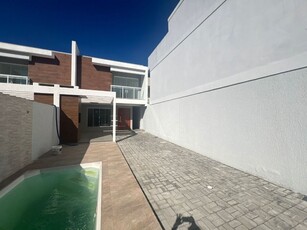 Casa em Liberdade, Rio das Ostras/RJ de 165m² 3 quartos à venda por R$ 764.000,00