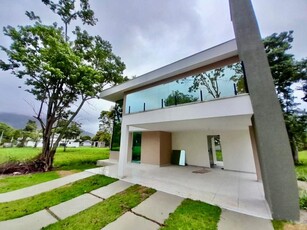 Casa em Ubatiba, Maricá/RJ de 180m² 3 quartos à venda por R$ 679.000,00