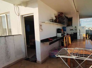 Cobertura com 3 quartos à venda no bairro Santa Cruz, 160m²