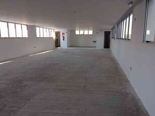 Sala à venda no bairro Barro Preto, 200m²