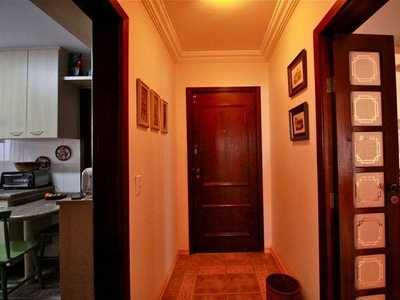 Apartamento com 3 dormitórios à venda, 193 m² total por R$ 780.000 - Bigorrilho - Curitiba