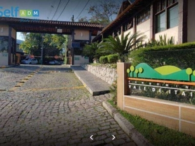 Casa com 4 quartos para alugar - Itaipu - Niterói/RJ