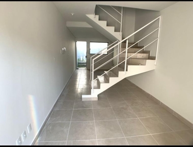 Casa no Bairro Glória em Blumenau com 2 Dormitórios e 63.55 m²