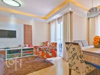 Apartamento à venda em Cambuci com 64 m², 2 quartos, 1 suíte, 1 vaga