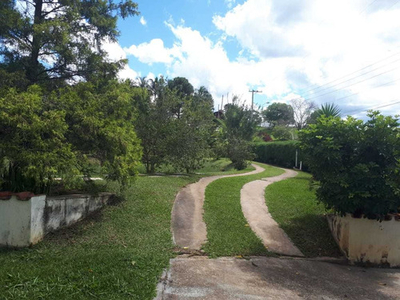 Linda Chácara Em Condomínio Com Lago Particular