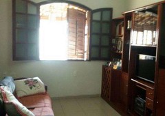 Casa com 3 quartos à venda no bairro Glória, 200m²