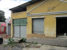 Loja para alugar no bairro Santa Efigênia, 120m²